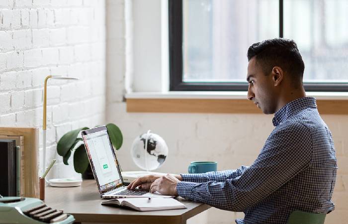 Sitting for Long Periods Can Shorten Various Muscles